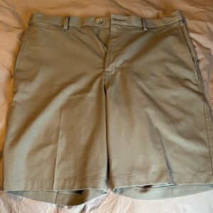 Haggar Men's Khaki Flat Front Shorts